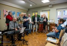 Biblioteka. Poezja i satyra Zbigniewa Pikuły – ZDJĘCIA