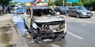 Pożar samochodu na DK75 w Brzesku