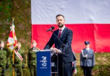 Wicepremier Kosiniak-Kamysz w Brzesku: „Racją stanu Polski jest być w UE i NATO” – ZDJĘCIA