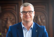 Burmistrz Niepołomic Michał Hebda: „Praca w samorządzie to nie tylko duże inwestycje” – WYWIAD