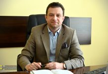 Wójt gminy Łapanów Patryk Paszkot: „Wynik wyborów pokazał, że mieszkańcy chcą zmian” – WYWIAD