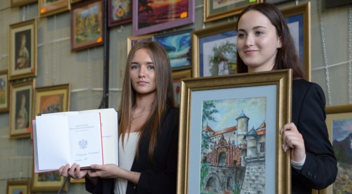 Rekordowa kwota ok. 145 tys. zł w aukcji prac podopiecznych WTZ Proszówki