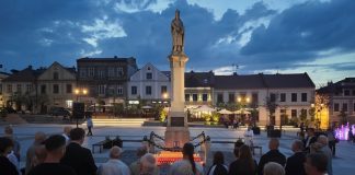 Bochnia. Uczczono pamięć żołnierza, który zginął w służbie na granicy polsko-białoruskiej – WIDEO