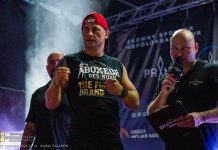 Show na Rynku – ceremonia ważenia zawodników przed Galą Boksu – ZDJĘCIA