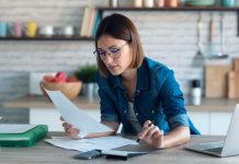 🔸 Co powinna zawierać faktura? Niezbędne elementy