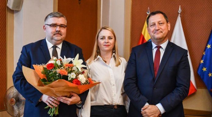 Zarząd Powiatu z absolutorium i wotum zaufania