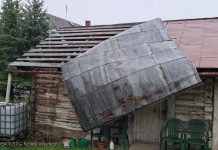 Powalone drzewa, zerwany dach. Burze przeszły nad Bocheńszczyzną