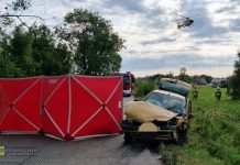 Wypadek we Wrzępi. Trzy osoby ranne, w tym dzieci