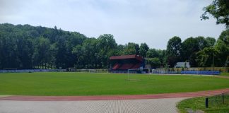Stadion przy Parkowej w Bochni. Jest szansa na kompromis między piłkarzami a biegaczami