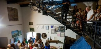 Galeria Stara Dzwonnica. Wernisaż malarstwa i rzeźby wiśnickich artystów – ZDJĘCIA