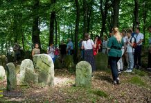 Spacer po cmentarzu żydowskim w Nowym Wiśniczu – ZDJĘCIA