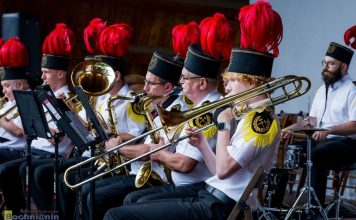 „Muzyczna Uzbornia”. Cykl rozpoczął występ Orkiestry Kopalni Soli Bochnia – ZDJĘCIA