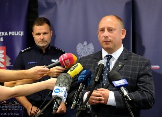 Mniejsze zbiorniki zamiast wyburzeń? Wojewoda mówi o alternatywach dla Szczurowej