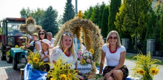 Powiatowe Święto Plonów 2024. Dożynki w Nieszkowicach Małych – ZDJĘCIA