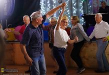 Radosne Senior Party w Brzesku i recital Haliny Frąckowiak – ZDJĘCIA