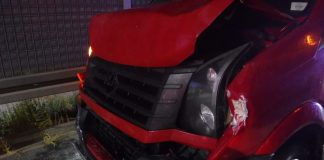 Wypadek busa na A4 koło Bochni