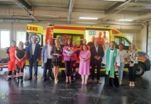 Nowa karetka dla szpitala w Brzesku – ZDJĘCIA