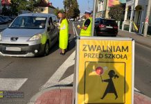 Brzesko. Policyjna akcja „Zwalniam przed szkołą” – ZDJĘCIA
