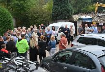 Bochnia. Dojazd do budowy na os. Niepodległości. Ciężki sprzęt będzie jeździł drogą przed blokiem nr 6 – ZDJĘCIA