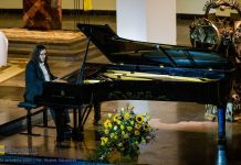 40 lat parafii św. Pawła Apostoła w Bochni. Koncert Jakuba Kuszlika – ZDJĘCIA