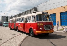 „Ogórkiem” na potańcówkę! Czerwony autobus wyjedzie na ulice Bochni
