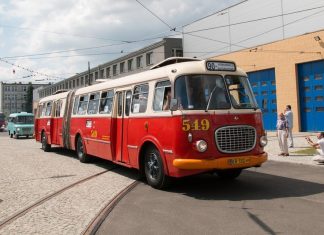 „Ogórkiem” na potańcówkę! Czerwony autobus wyjedzie na ulice Bochni