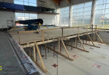 Trwa kompleksowa modernizacja krytej pływalni w Brzesku – ZDJĘCIA