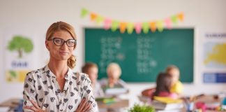 🔸 Ile wyniesie pensja nauczyciela w 2025 roku? Sprawdź, czy możesz liczyć na podwyżkę