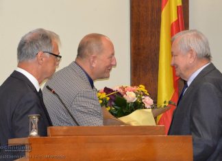 Były prezes MPWiK Zbigniew Rachwał uhonorowany za wieloletnią pracę w wodociągach