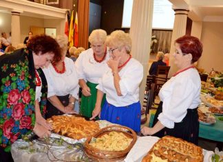 Kłaj. Tradycyjne potrawy podczas biesiady „Starodawne danie”