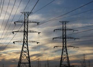 Bochnia obniży koszty energii elektrycznej na najbliższe trzy lata: nowy przetarg przyniesie oszczędności