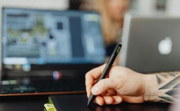 🔸 Jak dostosować grafik pracy do sezonowych zmian zapotrzebowania w firmie?