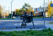 Bochnia. Dron sprawdzał stosowanie się do znaku „STOP”