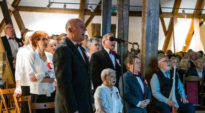 Muzeum. Wspólne Bochnian Śpiewanie „Na patriotyczną nutę” – ZDJĘCIA