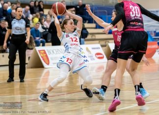 Kolejna pewna wygrana Contimax MOSiR. 27 punktów Marty Wdowiuk i 20 zbiórek Anny Krawiec! – ZDJĘCIA