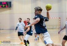 MOSiR Bochnia przegrał u siebie z Pałacem Młodzieży Tarnów – ZDJĘCIA