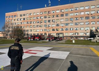 Brzesko. Strażacy zapoznają się z miejscowym szpitalem powiatowym