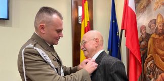 Bochnianin Feliks Gruca uhonorowany srebrnym medalem Za zasługi dla obronności kraju