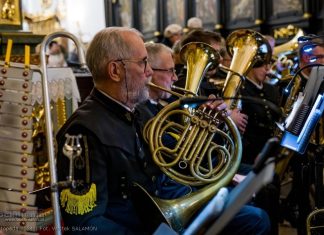 Bochnia. Zaduszkowy koncert Orkiestry Górniczej w Bazylice – ZDJĘCIA