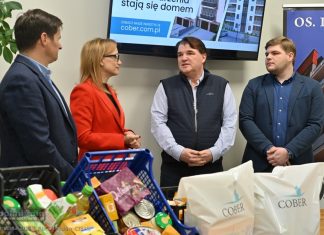 Bochnia. 65 świątecznych paczek dla potrzebujących od firmy Cober