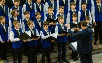 Bochnia. „Wspólne Bochnian Kolędowanie” z chórem Pueri Cantores Sancti Nicolai – ZDJĘCIA