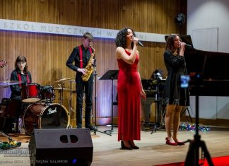 Bochnia. „Gore gwiazda” – koncert kolęd i pastorałek Fundacji „Młode Talenty” – ZDJĘCIA