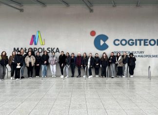 Uczniowie CKZiU w Łapanowie w Małopolskim Centrum Nauki Cogiteon – ZDJĘCIA