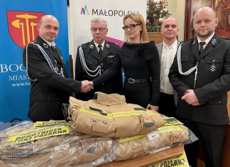 Bochnia. Nowy sprzęt pożarniczy dla OSP Kolanów