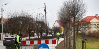 Modernizacja chodnika przy ulicy 3 Maja w Niepołomicach na finiszu