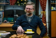 Dom Bochniaków. Bartosz Konopnicki zaprezentował swój tomik poezji „Zapisy promieniowania” – ZDJĘCIA