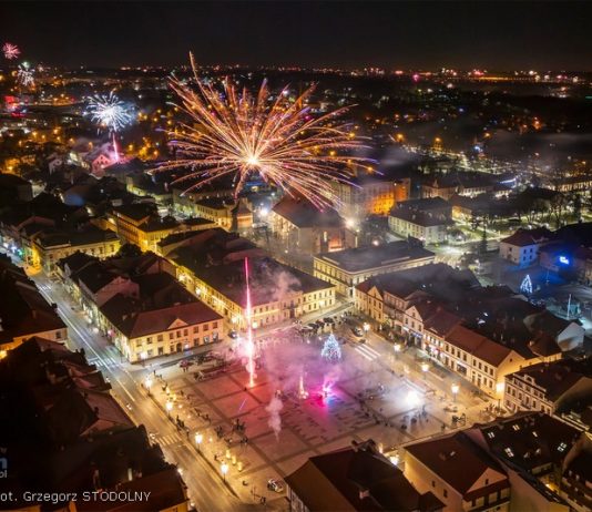 Bochnia. Radni poparli petycję w sprawie ograniczenia używania fajerwerków