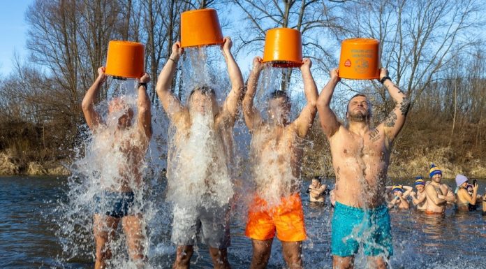 Morsowanie w Rabie dla WOŚP – ZDJĘCIA