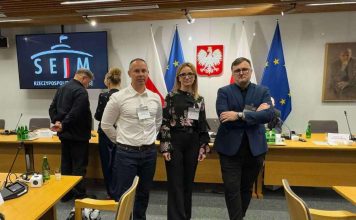 Burmistrz Bochni na konferencji w Sejmie dotyczącej terapii genowej i chorób rzadkich