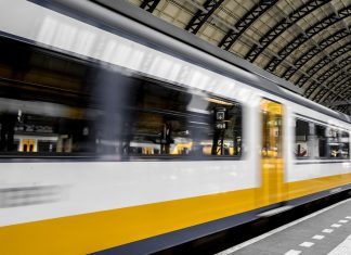Incydent na kolei. Maszynista pociągu InterCity nie zatrzymał się w Brzesku